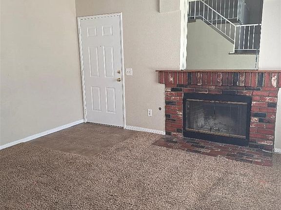 5th image of 9793 Caldaro St