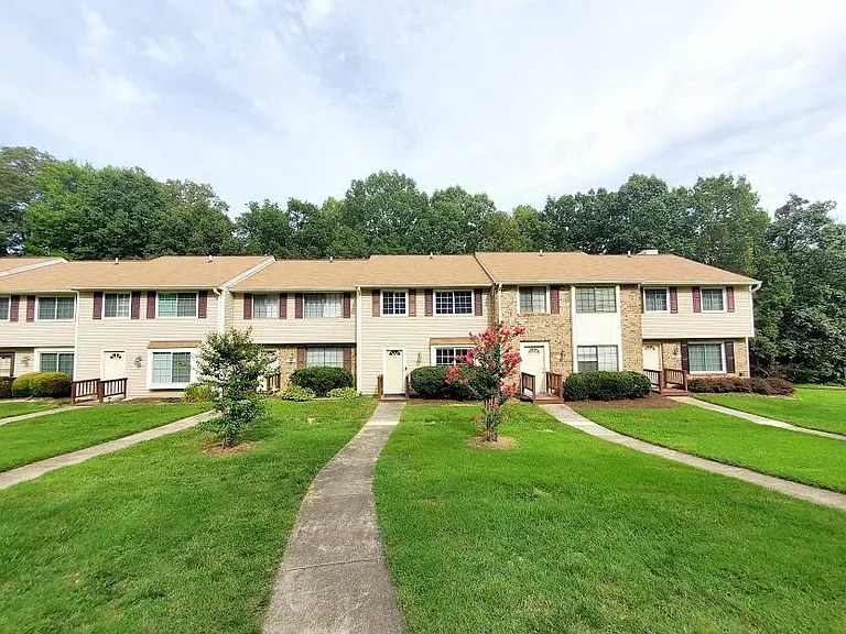 10954 Greenaire Pl — Photo 2