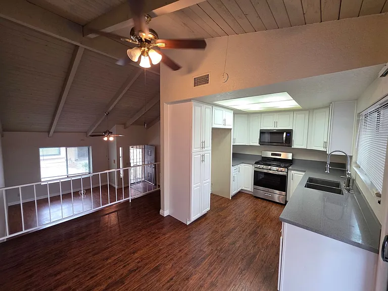 13987 Coteau Dr #10 — Photo 18