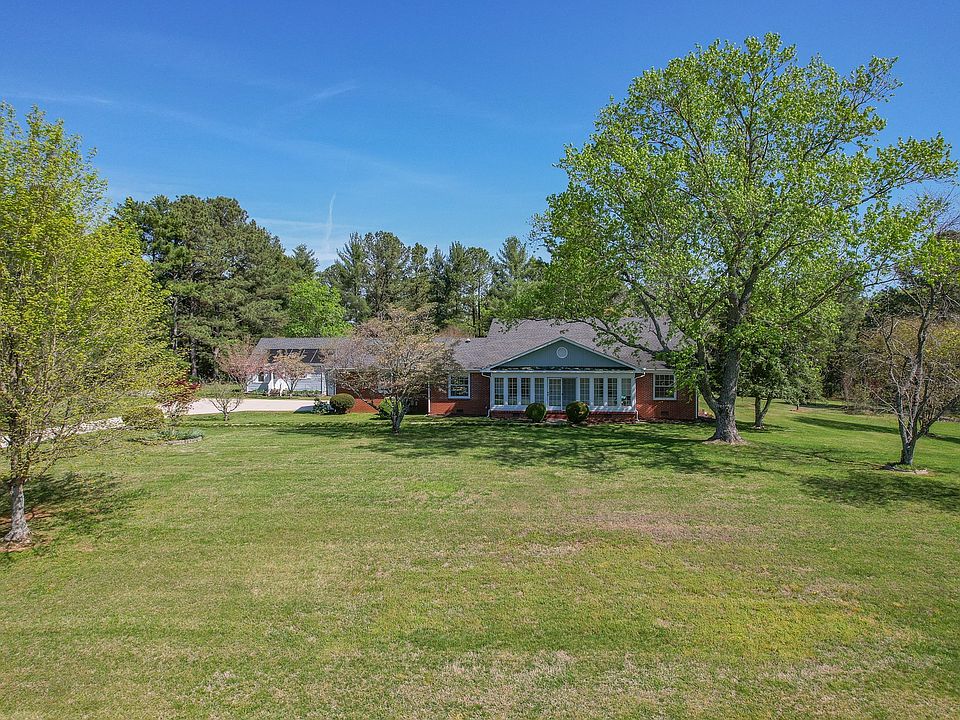 1931 Wartrace Pike, Shelbyville, TN 37160 MLS 2455005 Zillow