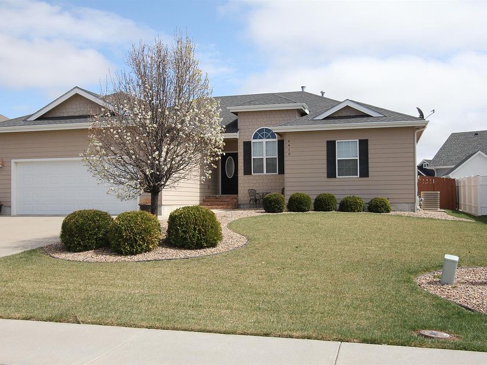 1st image of 4410 Newton Cir