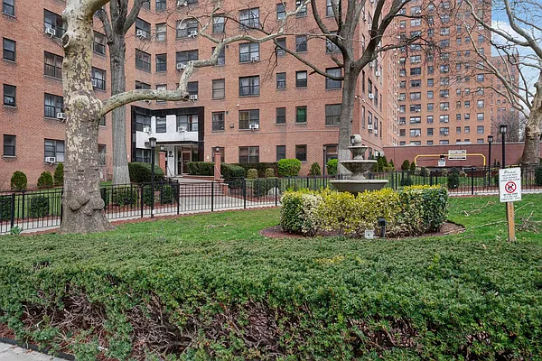 Sold by Oxford Property Group | media 26