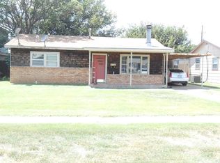 1503 Dallas St, Plainview, TX 79072