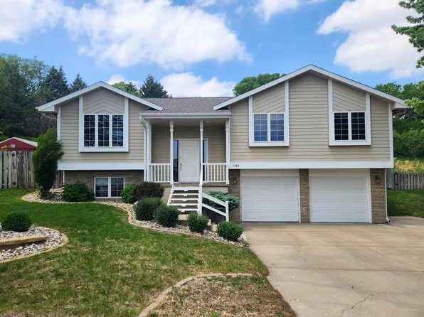 1303 Green St, Yankton, SD 57078