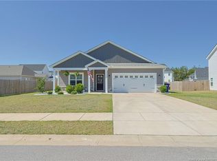 137 Wright Woods Ln, Raeford, NC 28376