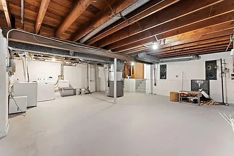 8341 Kooy Dr — Photo 18
