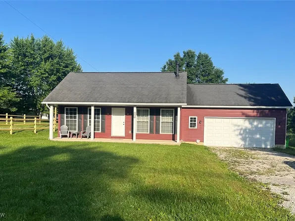 4090 Melrose Dr, Wooster, OH 44691