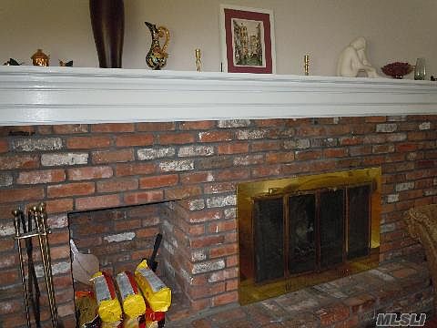 4th image of 6 Harding St