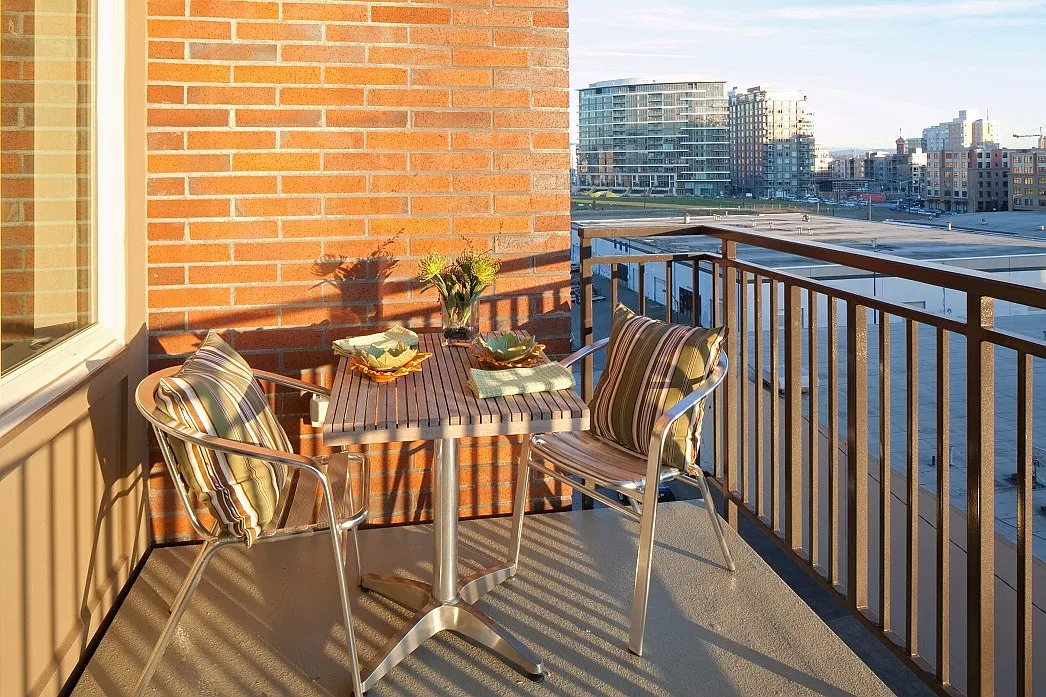 Ramona Apartments — Photo 3