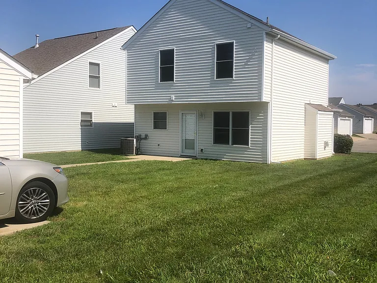 6018 Bay Harbor Dr — Photo 2