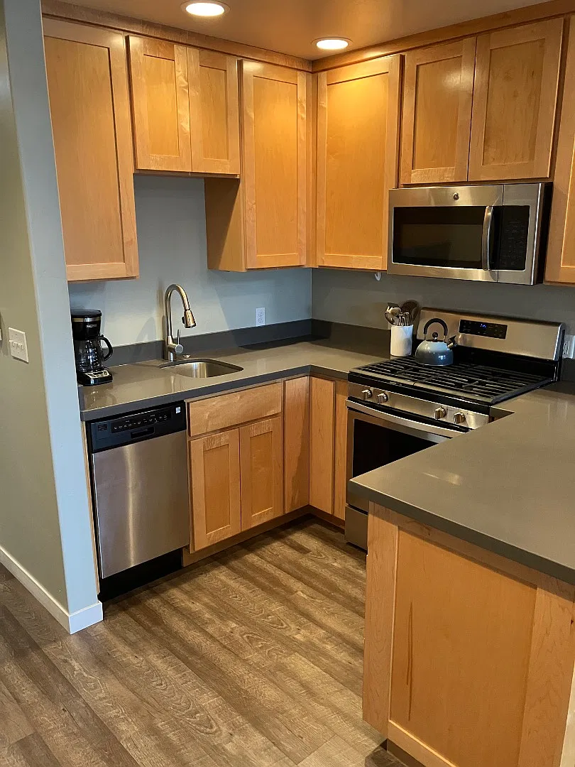 865 9th St - Atlas 303 — Photo 3