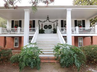 1811 Lyttleton St, Camden, SC 29020