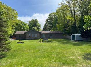 2965 Quarry Rd, Port Austin, MI 48467