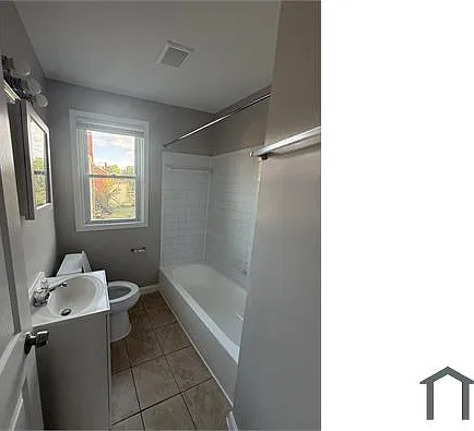 451 Burbank St SE #4 — Photo 5