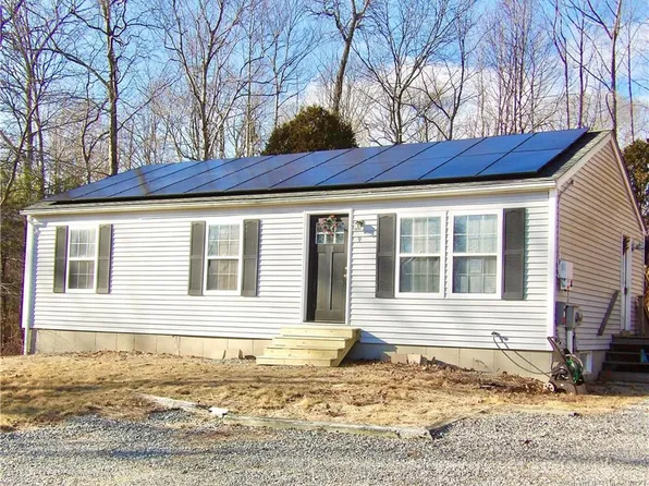 9 Salt Box Lane, Montville, CT 06382