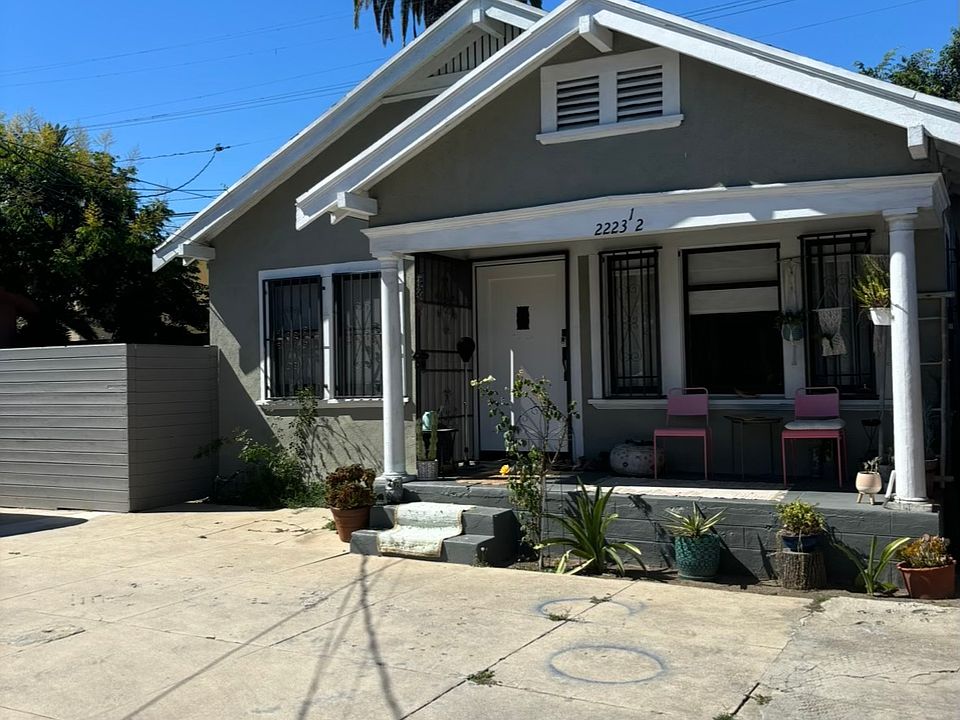 1st image of 2223 1/2 W 27th St