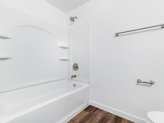 5th image of 9431 Tacoma Ave S