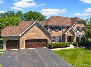 3322 Woods Creek Ln, Algonquin, IL