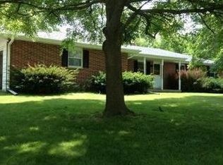 N726 Franklin Rd, Oconomowoc, WI 53066