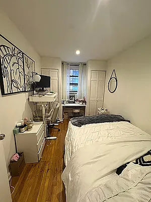 Rented by Point NYC | media 6