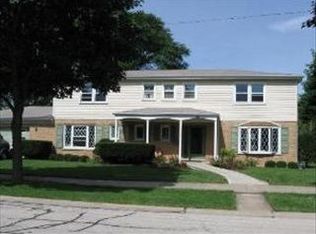 606 S Kaspar Ave, Arlington Heights, IL 60005