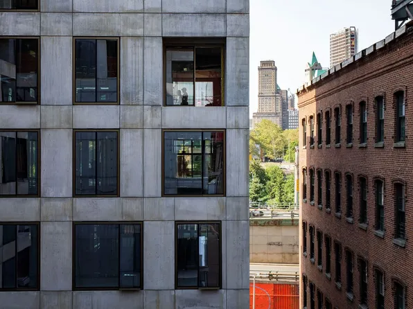 98 Front Street image 25 of 29