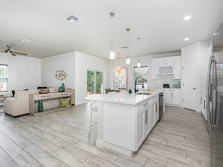 448 Saint Andre Blvd SW — Photo 11