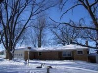 4153 Schneider Dr, Oregon, WI 53575