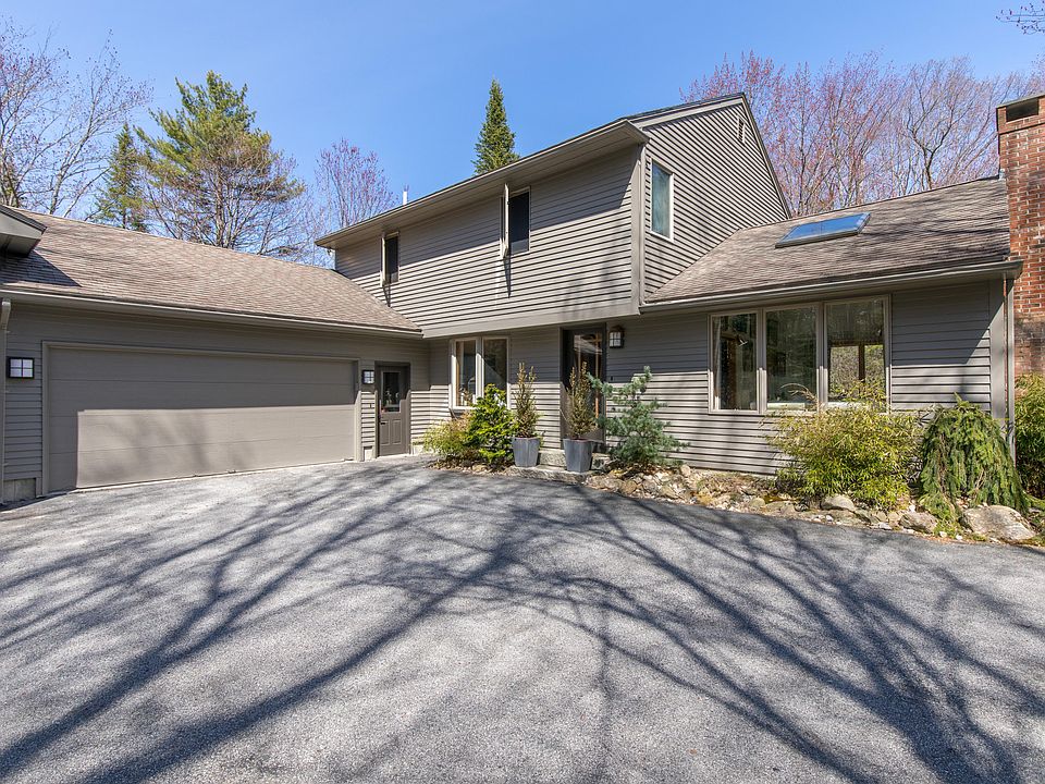 2nd image of 26 Friar Ln