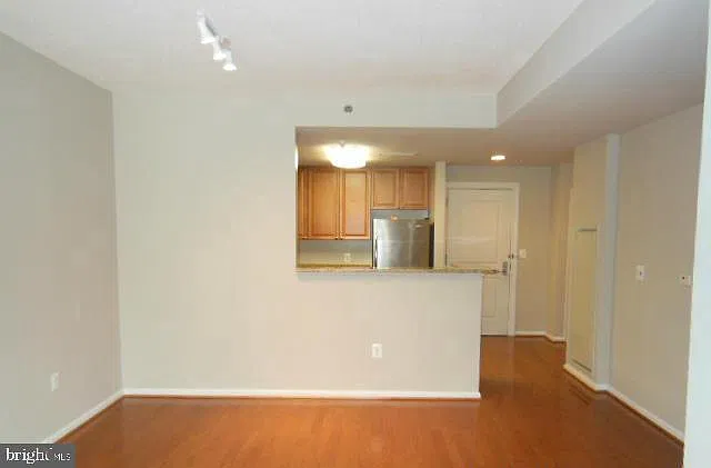 Sterling Codm — Photo 4