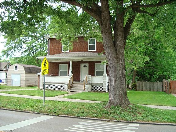 3rd image of 1016 Franklin Ave
