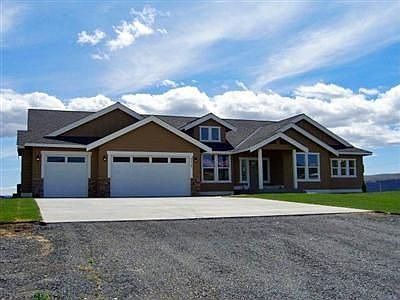 New Home above Crescent Bar Resort
