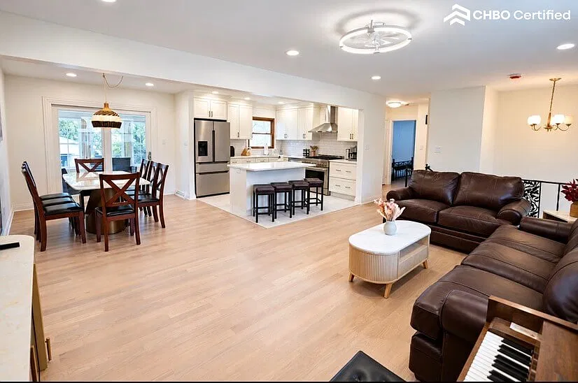 240 Rush Ct