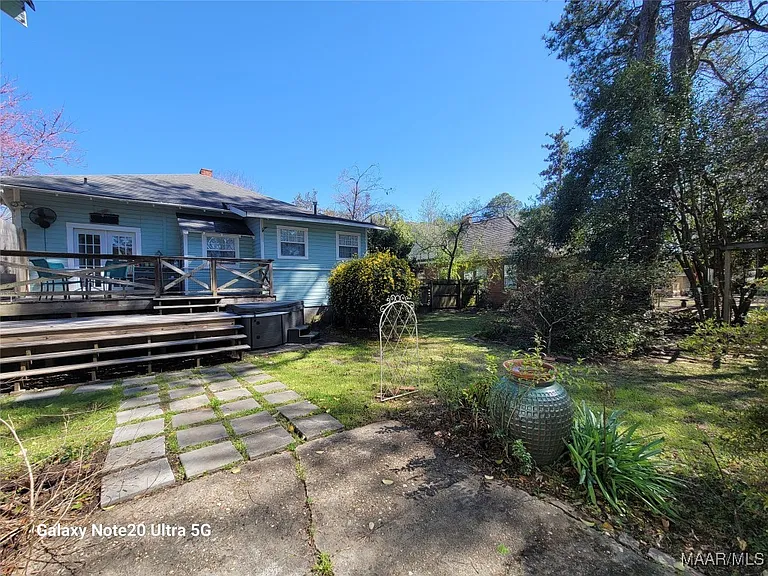 106 S Capitol Pkwy — Photo 4