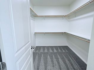 200 Apex Ln, Moro, OR 97039