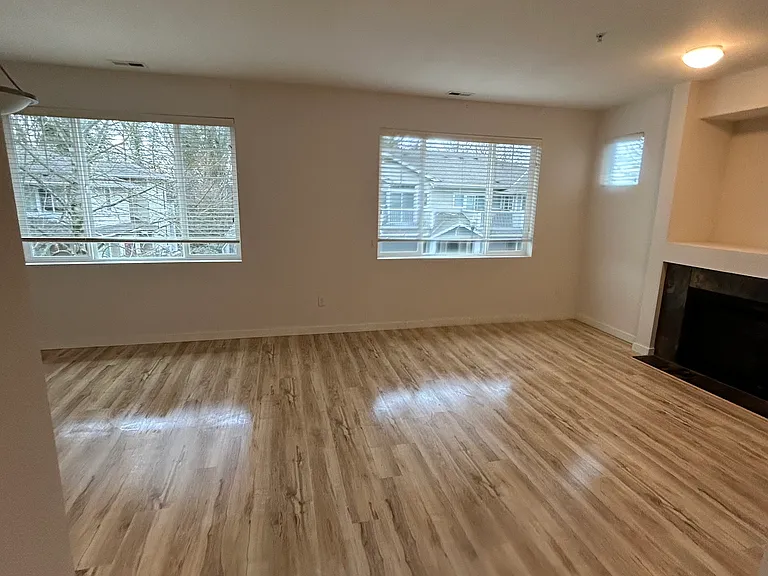 21415 40th Pl S — Photo 24