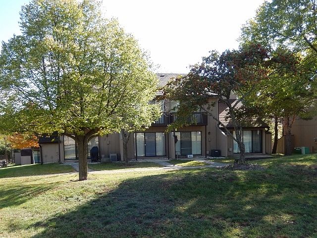 1st image of 13 Saint Thomas Colony APT 6