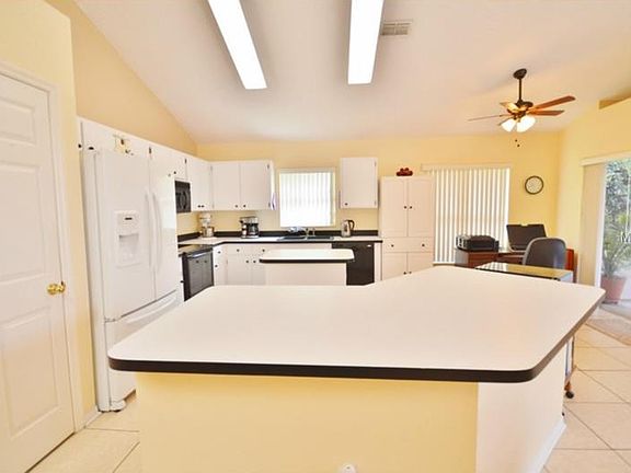 5th image of 9810 Long Meadow Dr