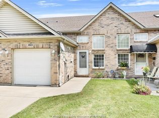 4924 6th St, Windsor, ON N9E4X2