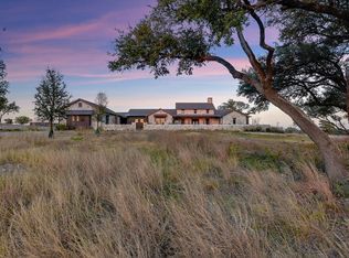 2064 Boot Ranch Cir, Fredericksburg, TX 78624