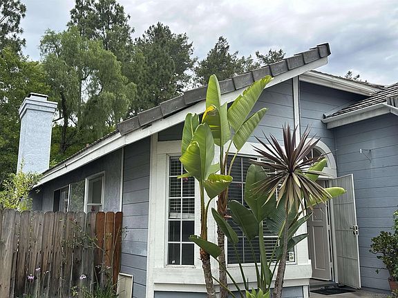 2nd image of 12168 Waverly Downs Ln