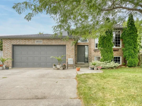 1610 Chornoby Cres, Tecumseh, ON N8N 4W3