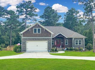 121 Hammerstone Cir, Whispering Pines, NC 28327