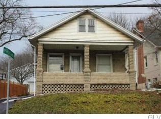 135 E Northampton St, Bath, PA 18014