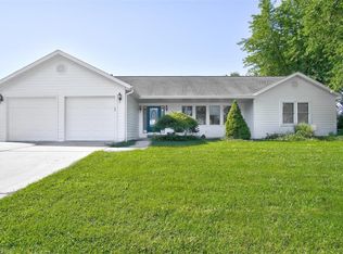 56 Raes Creek Dr, Granite City, IL