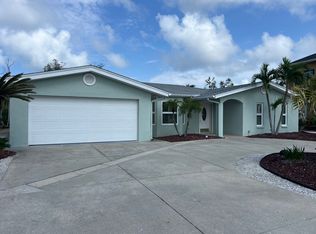 4208 101st St W, Bradenton, FL 34210