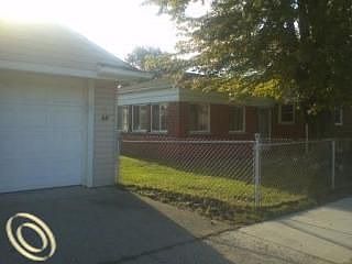 2nd image of 29044 Hathaway St