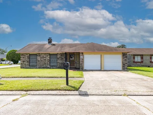 4001 N Dells St, Harvey, LA 70058
