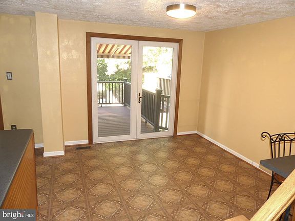 4th image of 3234 Split Oak Ct