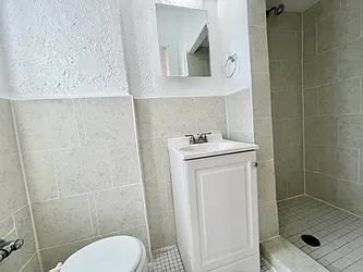 Rented by Bruma Realty LLC